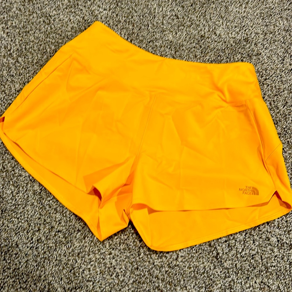 NWT The North Face Shorts